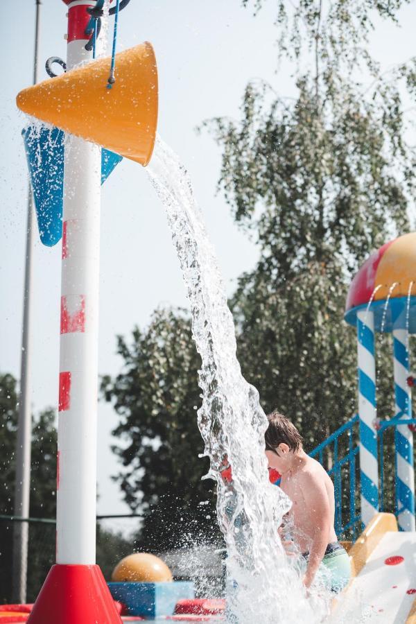 Verblijfpark Ardinam Olloy-sur-Viroin Esterno foto
